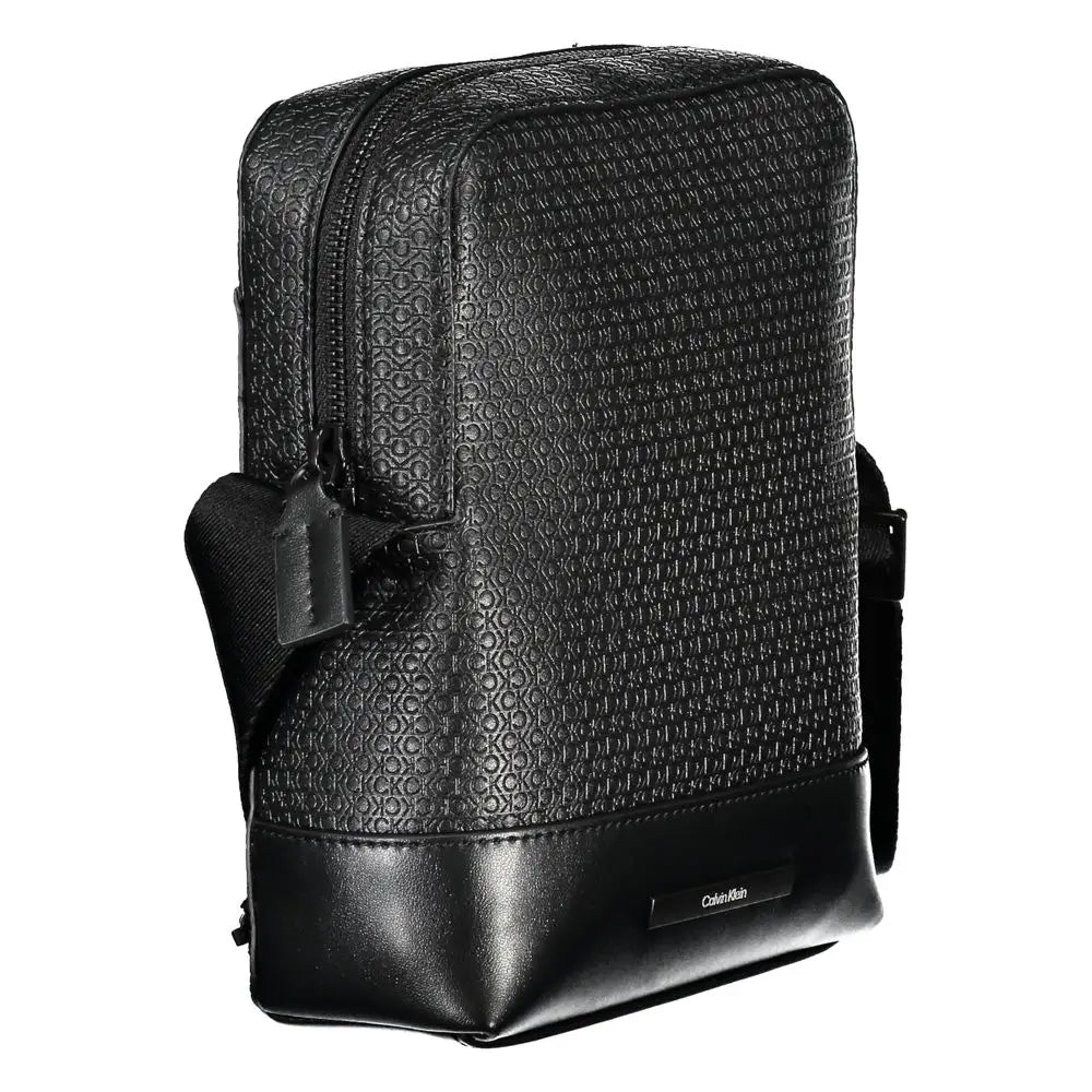 Elegant Calvin Klein sort crossbody taske med tekstureret mønster og læderbase fra 100% originale brands