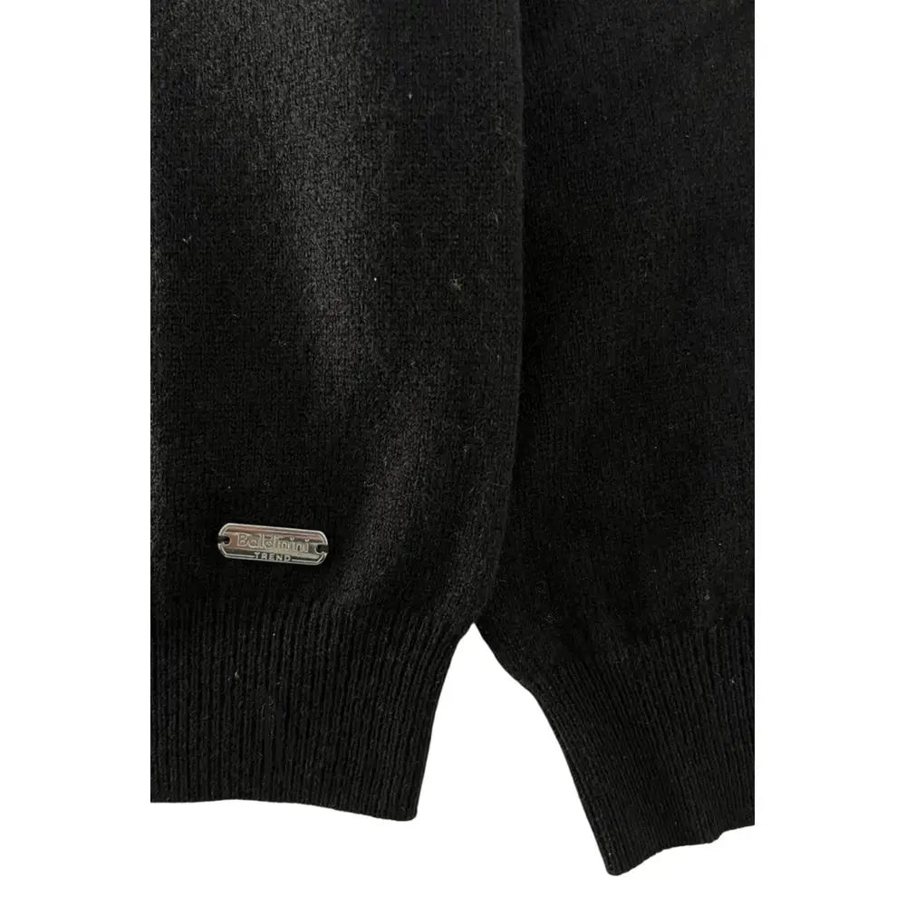 Baldinini Trend Black cashmere sweater with ribbed cuff and silver tag