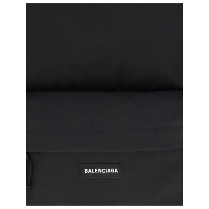 Balenciaga black polyamide backpack med minimalistisk design og subtil syning