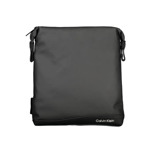 Elegant black Calvin Klein crossbody bag med kontrastdetaljer