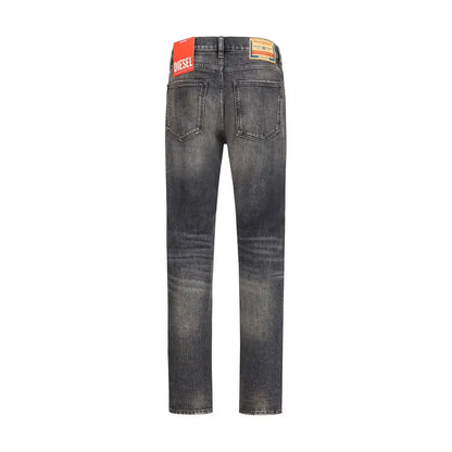 Mørkegrå Diesel relaxed fit jeans i slidt denim med falmet vask