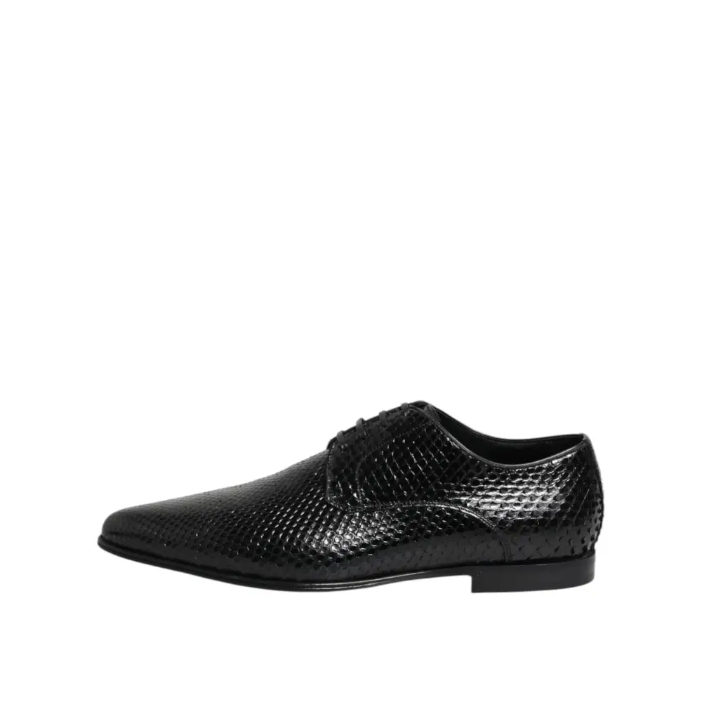 Sort Dolce & Gabbana sorte eksotiske læder snørebånd Derby-sko i sort patenteret læder med subtil slangeskindtekstur