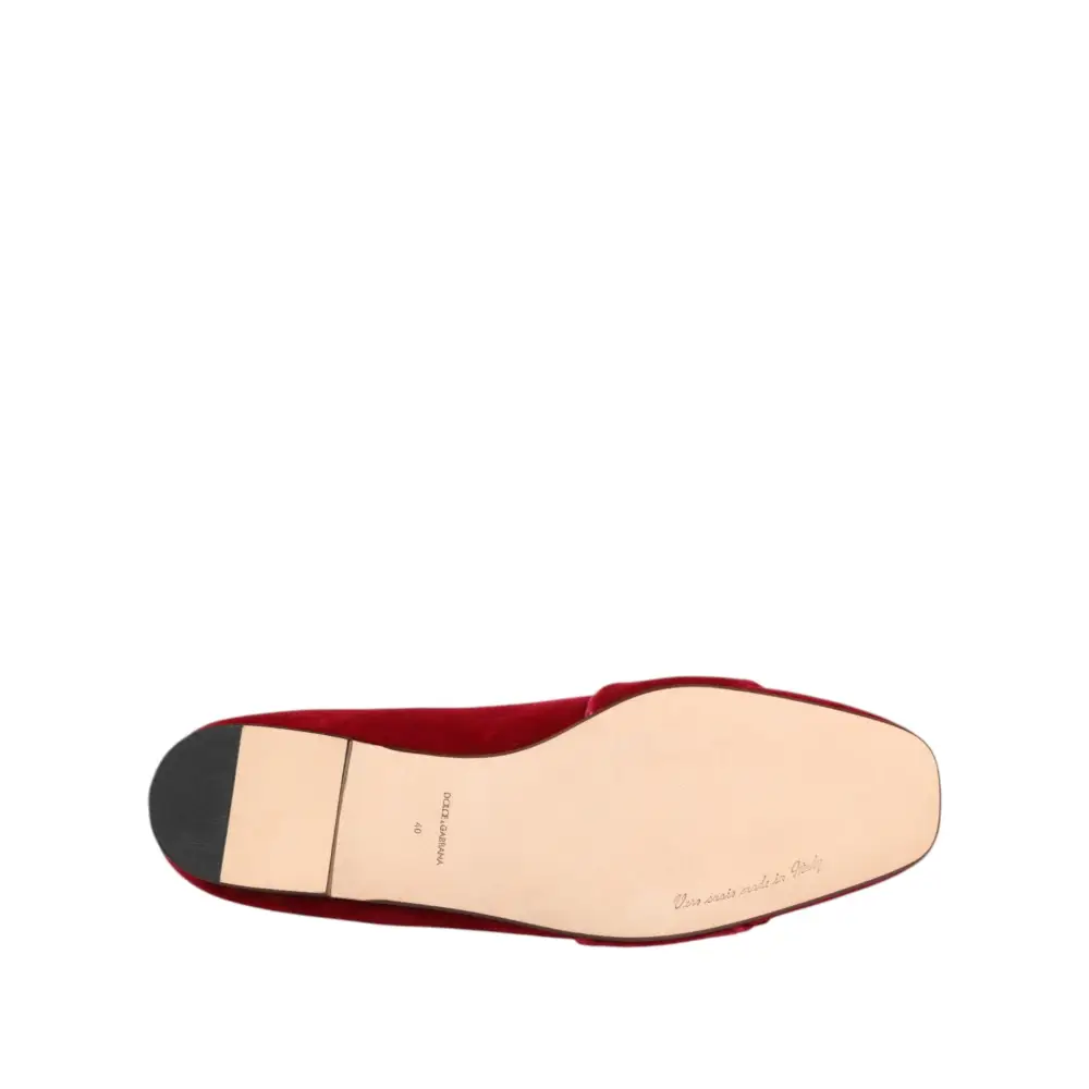 Dolce & Gabbana gabbana red velvet loafer med sort gummisål