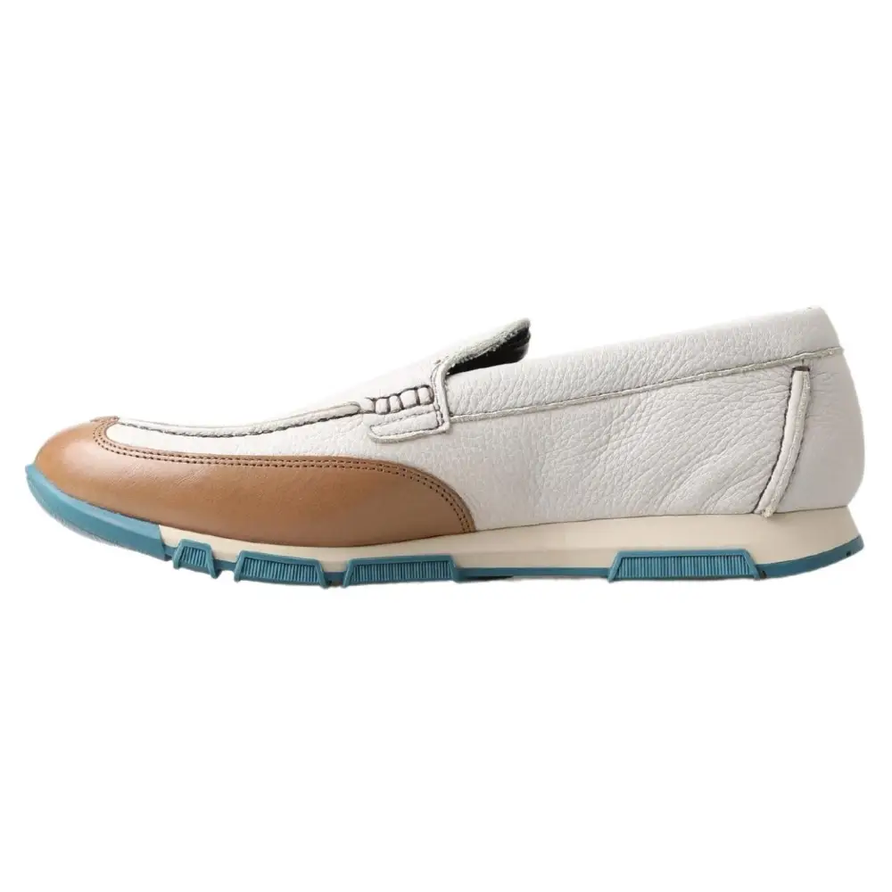 Dolce & Gabbana white leather loafers moccasins med hvid læderoverdel, tan tå og teal gummisål