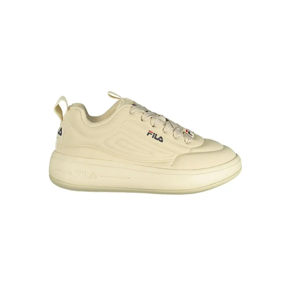 Fila beige polyester athletic sneakers med cremfarvet overdel og chunky sål