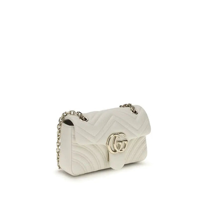 Guccis hvide quiltet læder Marmont mini crossbody med GG-logo