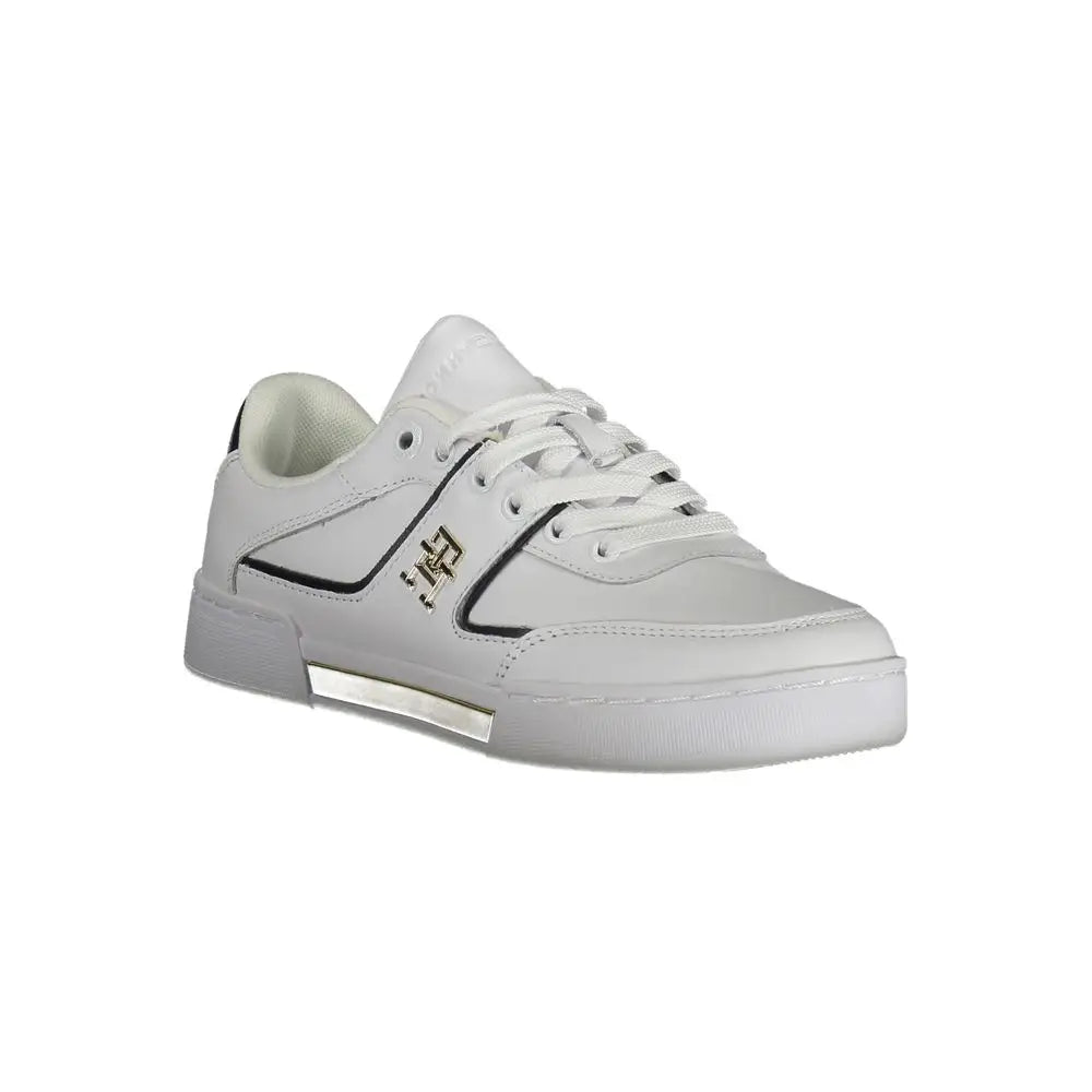 Tommy hilfiger hvide polyester sneakers med sorte accenter og guldlogo